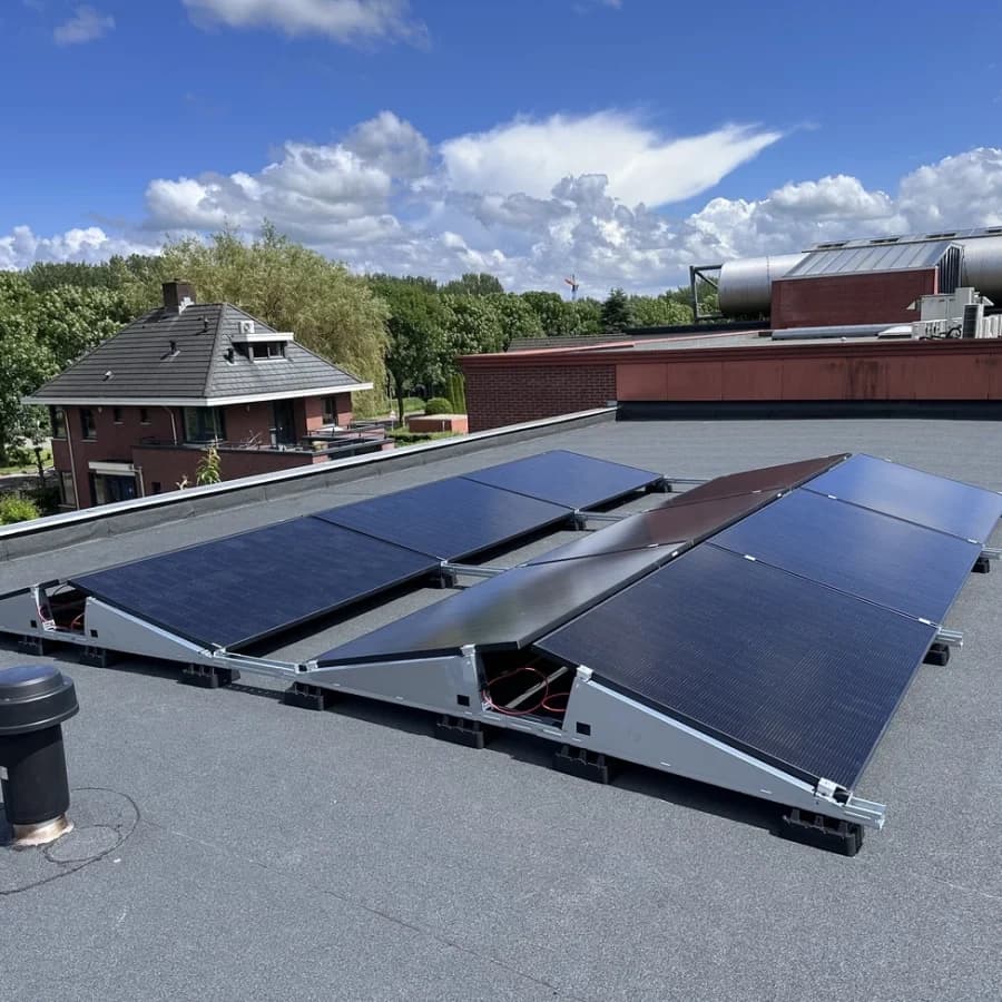 Bespaar met onze Efficiënte Zonnepanelen