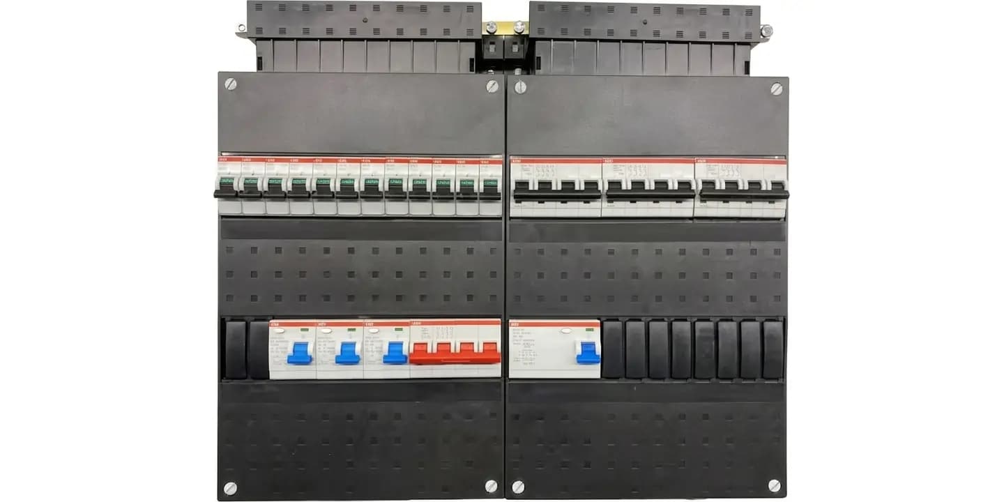 ABB Groepenkast 12 Groepen 3-Fase met 3 Krachtgroepen